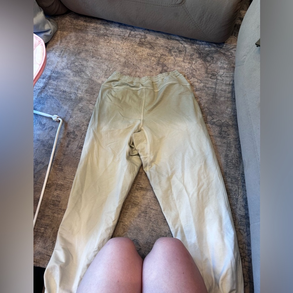 Lululemon sweat pants - Picture 2 of 2